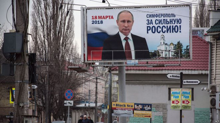 Hình ảnh Tổng thống Nga Putin ở Simferopol, Crimea, ngày 9/3.