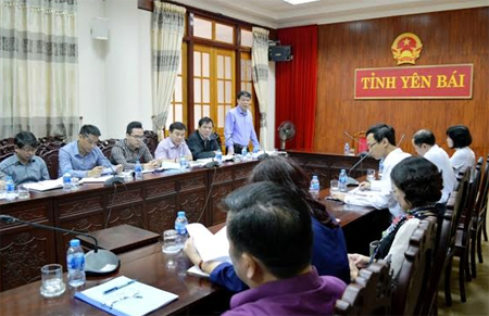 Đồng chí Nguyễn Văn Khánh – Phó Chủ tịch UBND tỉnh phát biểu tại Hội nghị.
