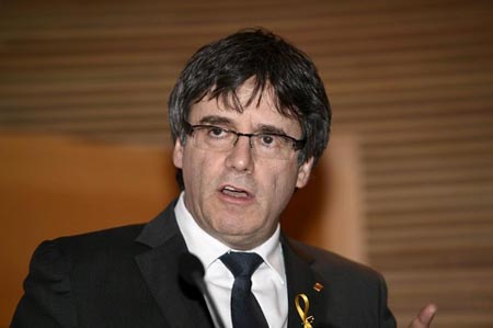 Cựu Thủ hiến Puigdemont bị bắt giữ tại Đức ngày 25-3.