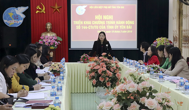 Đồng chí Vũ Thị Hiền Hạnh - Ủy viên BCH Đảng bộ tỉnh, Chủ tịch Hội Liên hiệp Phụ nữ tỉnh  chủ trì Hội nghị.
