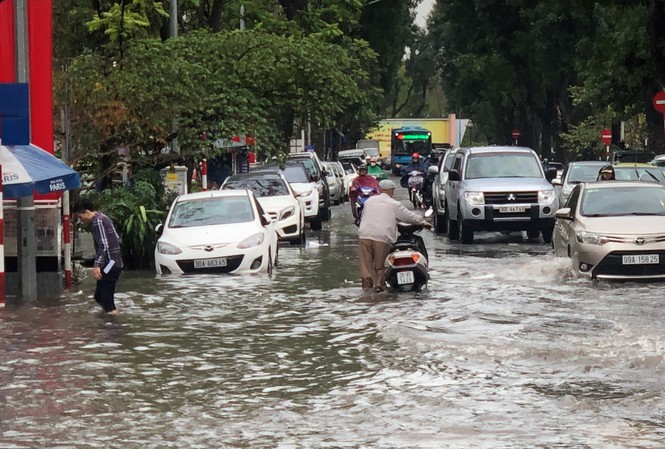 Đợt gió mùa đông bắc ngày 17/3 có thể gây mưa dông cho các tỉnh Bắc Bộ, Bắc Trung Bộ.