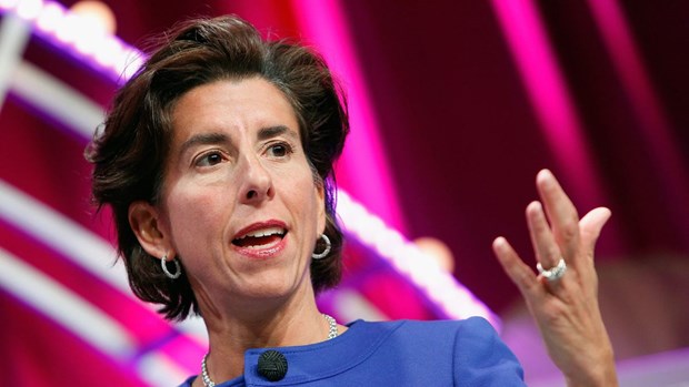 Bà Gina Raimondo trở thành Bộ trưởng Thương mại Mỹ.
