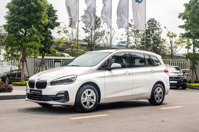 Một mẫu BMW Series đang được giảm giá tại Hà Nội.