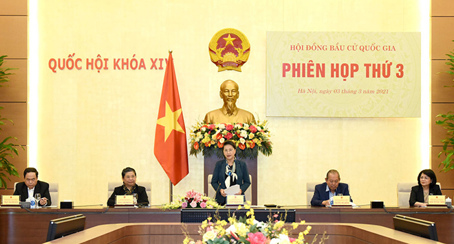 Chủ tịch Quốc hội Nguyễn Thị Kim Ngân chủ trì phiên họp