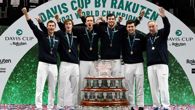 Nga từng ba lần vô địch Davis Cup, các năm 2002, 2006 và 2021.