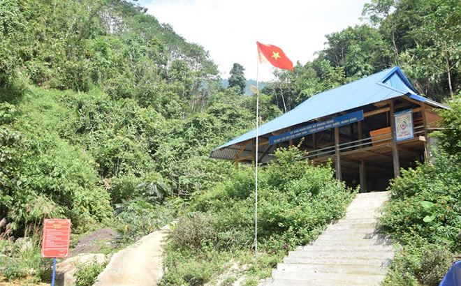 Nhà cộng đồng của Tổ hợp tác Du lịch sinh thái cộng đồng
thôn Minh Khai, xã Quang Minh.