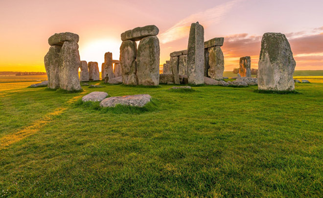 Stonehenge - Ảnh: Sally Wilson.