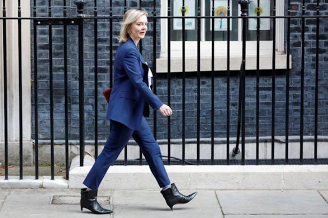 Ngoại trưởng Anh Liz Truss. Ảnh: Reuters