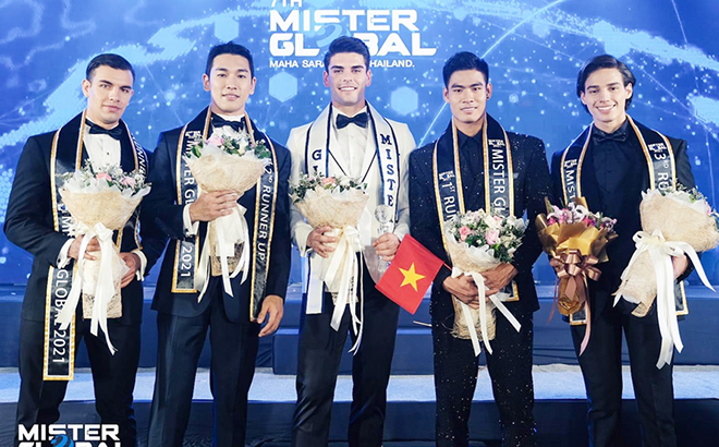 Các thí sinh đăng quang tại Mister Global mùa thứ 7.