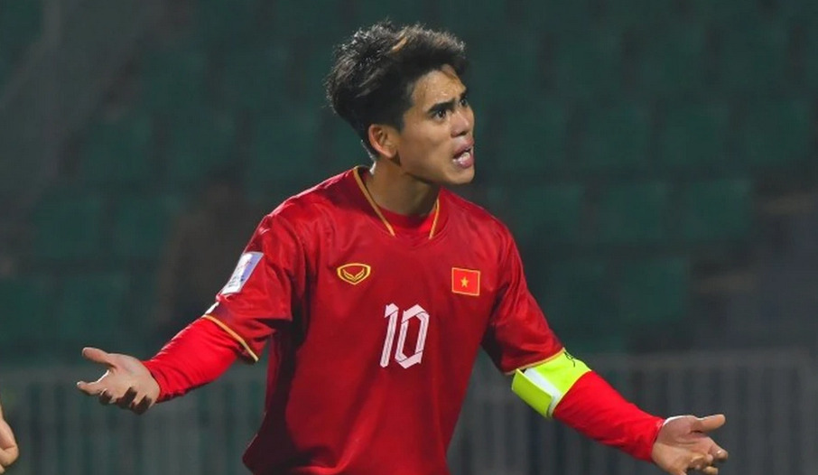 Văn Khang ghi bàn nhưng không thể giúp U20 Việt Nam giành mục tiêu có điểm trước U20 Iran. Ảnh: AFC.