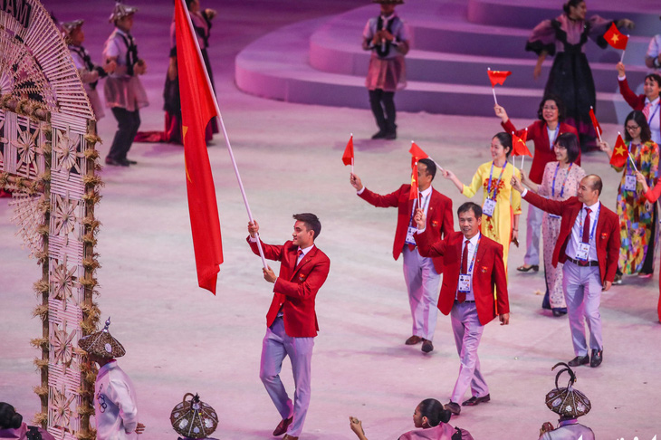 Mục tiêu của đoàn thể thao Việt Nam là giành hơn 100 huy chương vàng, đứng trong tốp 3 SEA Games 32.