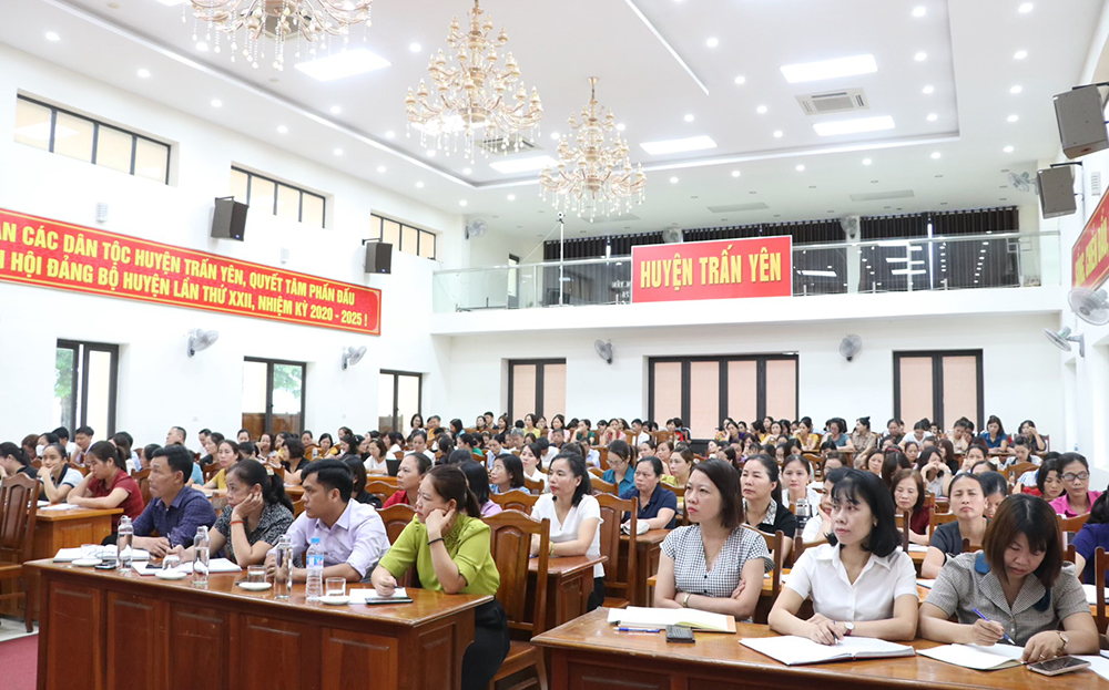 Năm 2023, Ban Chỉ đạo 35 huyện Trấn Yên tổ chức lớp tập huấn nghiệp vụ bảo vệ nền tảng tư tưởng cho trên 200 cán bộ, công chức, viên chức của huyện.
