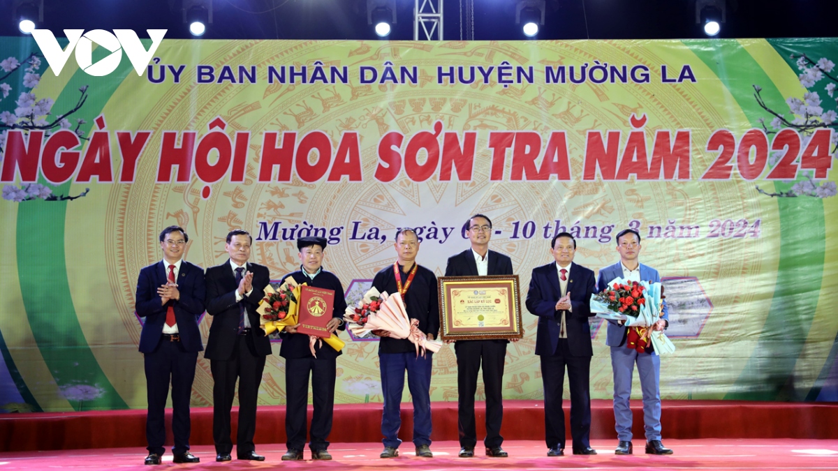 Tổ chức Kỷ lục Việt Nam trao Bằng công nhận 