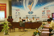 Buổi họp báo được truyền hình trực tiếp giữa Hà Nội và TP. Hồ Chí Minh. 

