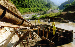 Thủy điện Hồ Bốn (Mù Cang Chải) đang được đẩy nhanh tiến độ, dự kiến phát điện vào quý I/2010.