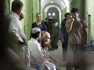 Tù nhân tại nhà tù tỉnh Kandahar, Afghanistan.