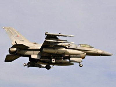 Một chiếc F-16 của UAE.