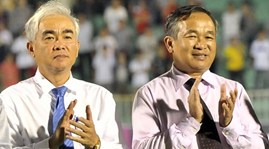 Ông Lê Hùng Dũng (trái) và ông Phạm Văn Tuấn, là hai tron.g số những ứng viên cho vị trí Chủ tịch VFF.