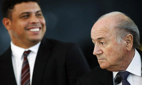 Ông Sepp Blatter sẽ ở trong căn hộ thuê của Ronaldo.