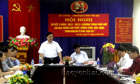 Đồng chí Nông Văn Lịnh - Ủy viên Ban chấp hành Đảng bộ tỉnh, Chủ tịch Ủy ban Mặt trận Tổ quốc tỉnh Yên Bái phát biểu tại Hội nghị.
