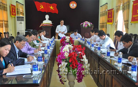 Đồng chí Lê Bá Trình phát biểu tại buổi làm việc.