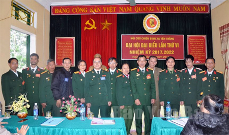 Ban chấp hành Hội CCB huyện Lục Yên nhiệm kỳ 2012-2017.