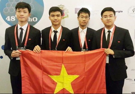 Bốn học sinh Việt Nam tham dự Olympic Hóa học quốc tế năm 2016