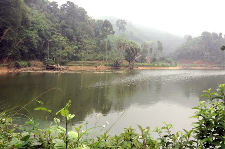 Hồ Dộc Quý, xã Cảm Ân, huyện Yên Bình cần được khắc phục sửa chữa trước mùa mưa bão.