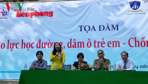 Tọa đàm “Bạo lực học đường, dâm ô trẻ em – Chống được không?