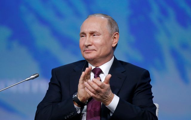 Tổng thống Putin phát biểu tại Diễn đàn Quốc tế Bắc Cực tại Nga ngày 9/4.