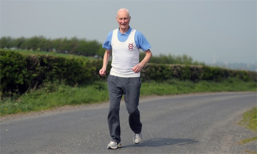 
Ông Ken Jones đã chạy 38 kỳ giải London Marathon.