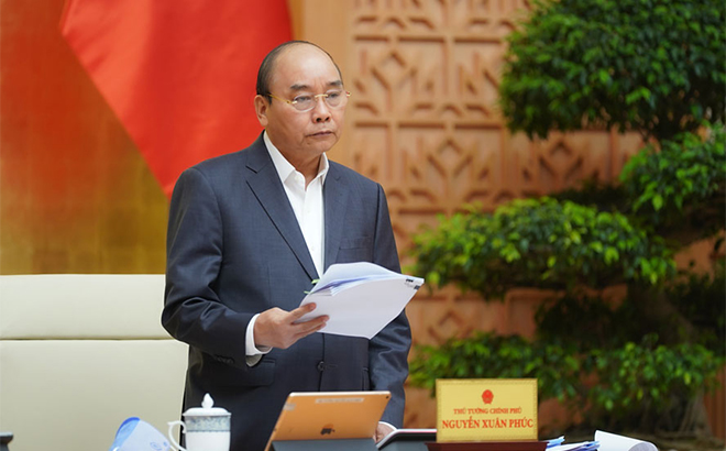 Thủ tướng Chính phủ Nguyễn Xuân Phúc phát biểu tại phiên họp.