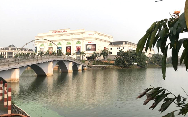 Trung tâm Thương mại Vincom Plaza, thành phố Yên Bái.