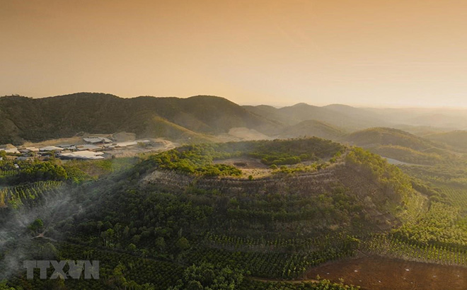 Núi lửa Băng Mo, thị trấn Ea T’ling, huyện Cư Jút, tỉnh Đắk Nông.