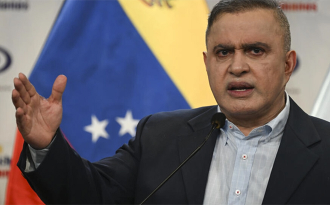 Ông Tarek William Saab, tổng chưởng lý Venezuela, trong một cuộc họp báo liên quan đến chiến dịch chống tham nhũng