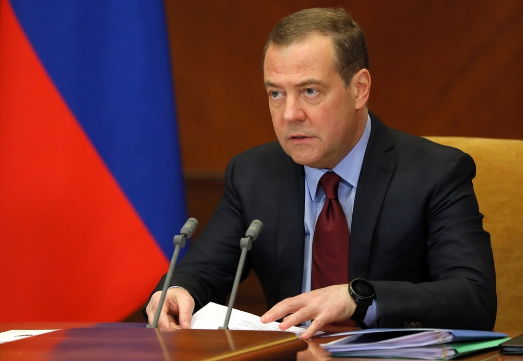 Phó chủ tịch Hội đồng An ninh Nga Dmitry Medvedev trong một cuộc họp trực tuyến tháng 4/0222.