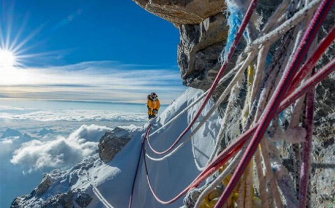 Số lượng vận động viên là nữ tham gia chinh phục đỉnh Everest trong mùa leo núi năm nay tăng áp đảo.