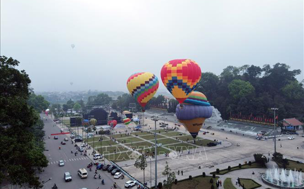 Lễ hội khinh khí cầu quốc tế lần thứ II năm 2023 tại Tuyên Quang. Ảnh tư liệu