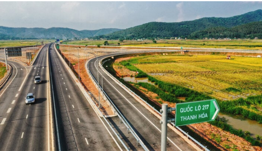 Cao tốc Mai Sơn- Quốc lộ 45 được đưa vào khai thác từ 30/4/2023.
