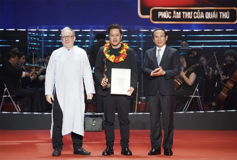 Giải thưởng Ngôi sao vàng tại Liên hoan phim Quốc tế TP Hồ Chí Minh thuộc về phim “The gospel of the beast” của Philippines; “Leila” đến từ Thụy Điển đoạt giải Phim ngắn xuất sắc nhất.