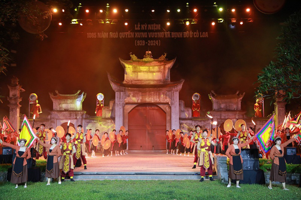Nhiều hoạt động văn hóa nghệ thuật truyền thống tại lễ kỷ niệm 1085 năm vua Ngô Quyền định đô tại Cổ Loa.