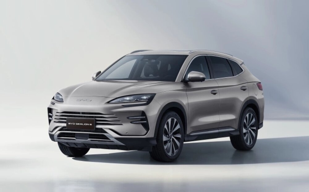 BYD Sealion 6 mang dáng vẻ hiện đại, trẻ trung.