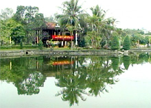 Khu di tích vườn quả Bác Hồ tại thị xã Nghĩa Lộ (Yên Bái). (Ảnh: Thanh Ba)