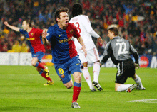 Messi cùng các đồng đội đang trình diễn thứ bóng đá tấn công quyến rũ và hiệu quả ở Champions League.