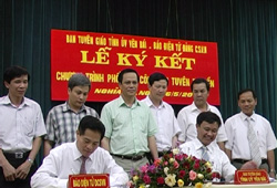 Ban tuyên giáo Tỉnh uỷ Yên Bái và Báo Điện tử Đảng CSVN ký kết chương trình phối hợp tuyên truyền.