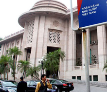 Ngân hàng Nhà nước kiểm tra toàn diện hoạt động của ngân hàng thương mại.