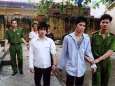 Công an huyện Lục Yên bắt giữ đối tượng trộm cắp trên địa bàn.