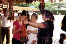 Chợ quê Thác Bà.
