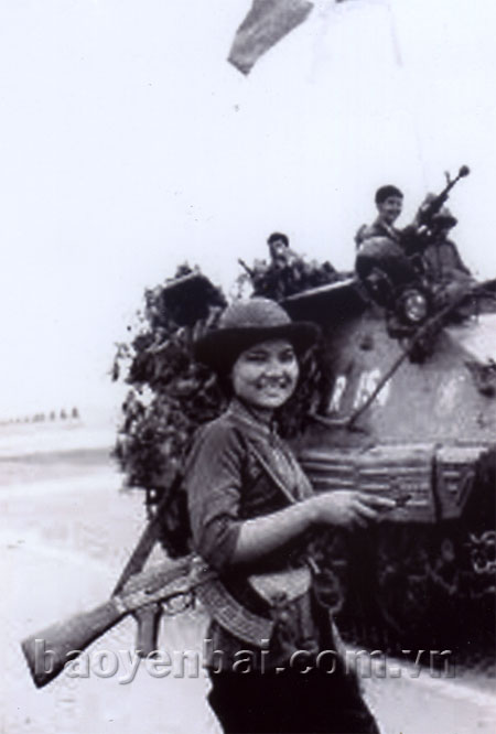 Hình ảnh chiến dịch mùa xuân năm 1975 và cánh đồng phim “Cô Nhíp” vẫn lưu mãi trong nhà thơ Ngọc Chấn.