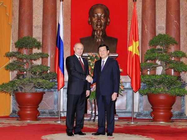 Chủ tịch nước Trương Tấn Sang và Tổng thống Vladimir Putin trong chuyến thăm cấp Nhà nước của Tổng thống Putin tháng 11/2013